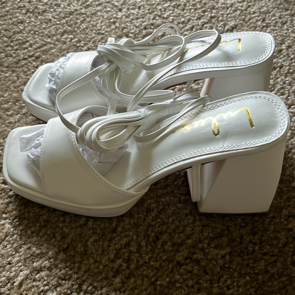 Lulus Lace up Chunky High Heels - Picture 2 of 5